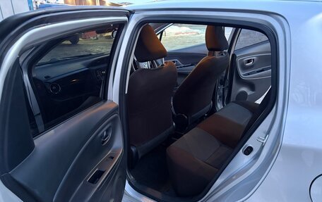 Toyota Vitz, 2018 год, 820 000 рублей, 16 фотография