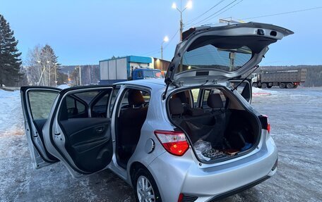 Toyota Vitz, 2018 год, 820 000 рублей, 15 фотография