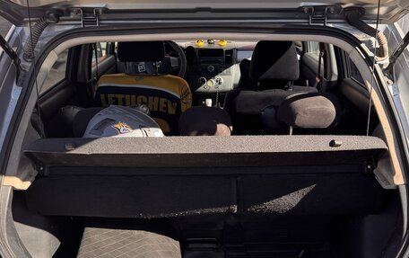 Nissan Tiida, 2010 год, 650 000 рублей, 6 фотография