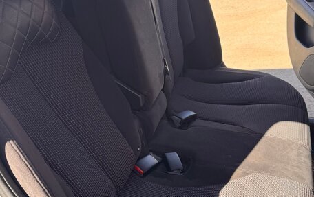 Nissan Tiida, 2010 год, 650 000 рублей, 5 фотография