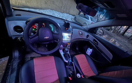 Chevrolet Cruze II, 2013 год, 800 000 рублей, 7 фотография