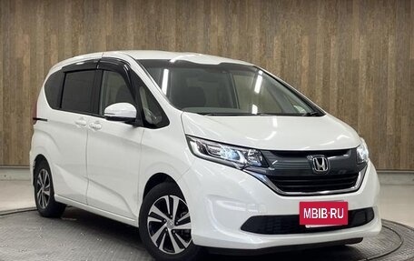 Honda Freed II, 2019 год, 1 090 000 рублей, 2 фотография