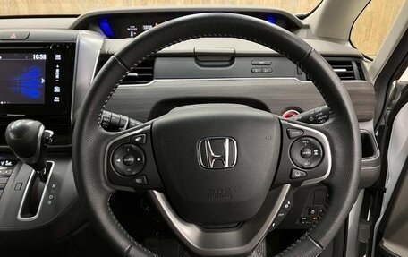Honda Freed II, 2019 год, 1 090 000 рублей, 10 фотография
