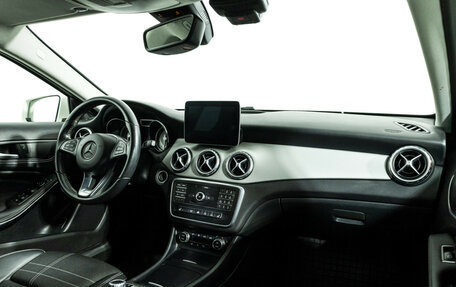 Mercedes-Benz GLA, 2016 год, 1 999 700 рублей, 9 фотография