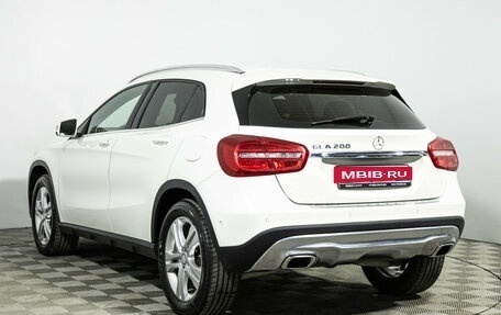 Mercedes-Benz GLA, 2016 год, 1 999 700 рублей, 7 фотография