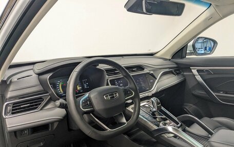 Geely Atlas, 2023 год, 2 290 000 рублей, 9 фотография