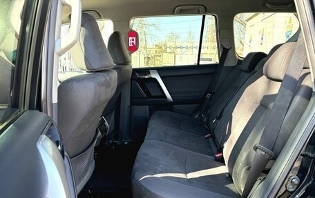 Toyota Land Cruiser Prado 150 рестайлинг 2, 2010 год, 2 400 000 рублей, 17 фотография