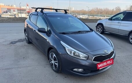 KIA cee'd III, 2014 год, 635 000 рублей, 2 фотография