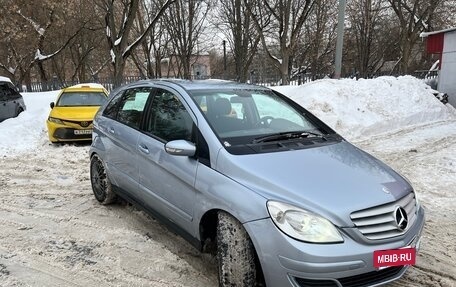 Mercedes-Benz B-Класс, 2006 год, 420 000 рублей, 3 фотография