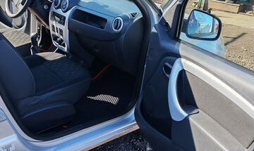 Renault Sandero I, 2013 год, 650 000 рублей, 4 фотография