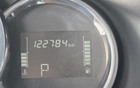 Renault Logan II, 2019 год, 850 000 рублей, 9 фотография