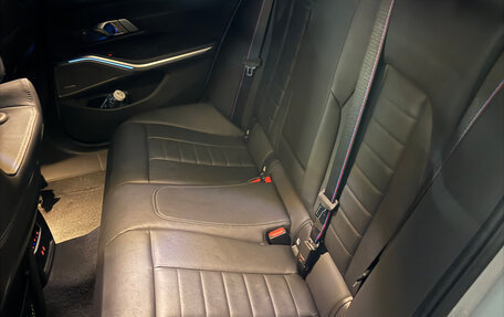 BMW 3 серия, 2022 год, 8 600 000 рублей, 13 фотография