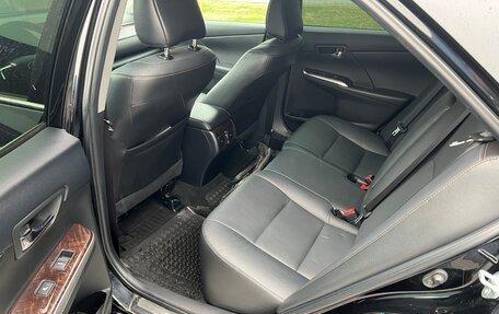 Toyota Camry, 2017 год, 2 600 000 рублей, 9 фотография