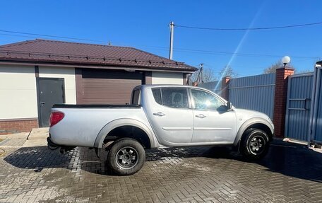 Mitsubishi L200 IV рестайлинг, 2014 год, 1 500 000 рублей, 16 фотография