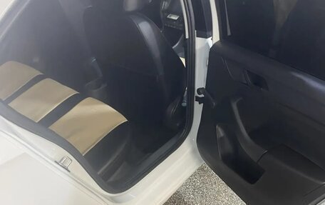 Skoda Rapid I, 2016 год, 1 100 000 рублей, 13 фотография