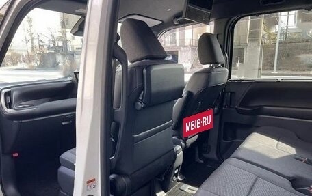 Toyota Noah, 2025 год, 2 680 000 рублей, 13 фотография