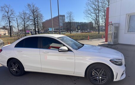 Mercedes-Benz C-Класс, 2019 год, 1 700 000 рублей, 7 фотография