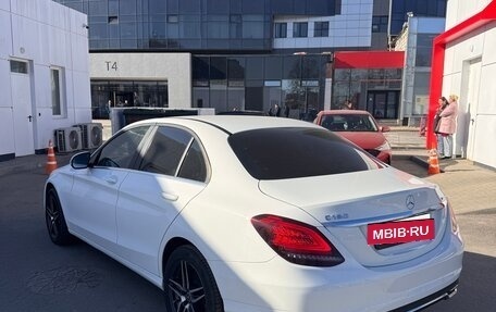 Mercedes-Benz C-Класс, 2019 год, 1 700 000 рублей, 4 фотография