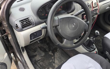 Renault Symbol I, 2004 год, 160 000 рублей, 9 фотография