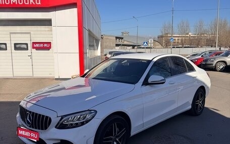 Mercedes-Benz C-Класс, 2019 год, 1 700 000 рублей, 2 фотография