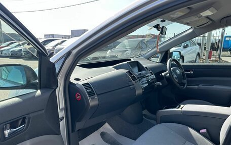 Toyota Prius, 2010 год, 979 000 рублей, 12 фотография