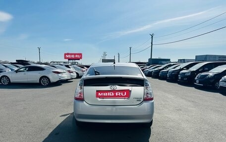 Toyota Prius, 2010 год, 979 000 рублей, 5 фотография