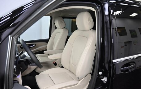 Mercedes-Benz V-Класс, 2026 год, 14 700 000 рублей, 9 фотография