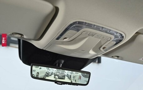 Mercedes-Benz V-Класс, 2026 год, 14 700 000 рублей, 14 фотография