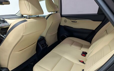 Lexus NX I, 2015 год, 2 275 000 рублей, 6 фотография