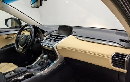 Lexus NX I, 2015 год, 2 275 000 рублей, 16 фотография