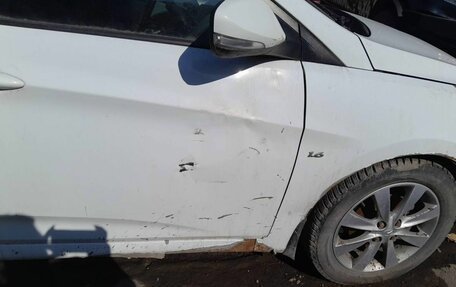 Hyundai Solaris II рестайлинг, 2013 год, 320 000 рублей, 6 фотография