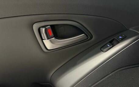 Hyundai ix35 I рестайлинг, 2015 год, 1 580 000 рублей, 19 фотография