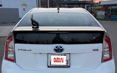 Toyota Prius, 2014 год, 1 490 000 рублей, 8 фотография