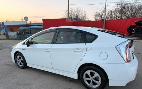 Toyota Prius, 2014 год, 1 490 000 рублей, 6 фотография