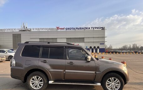 Mitsubishi Pajero IV, 2014 год, 2 490 000 рублей, 7 фотография