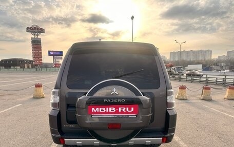 Mitsubishi Pajero IV, 2014 год, 2 490 000 рублей, 8 фотография