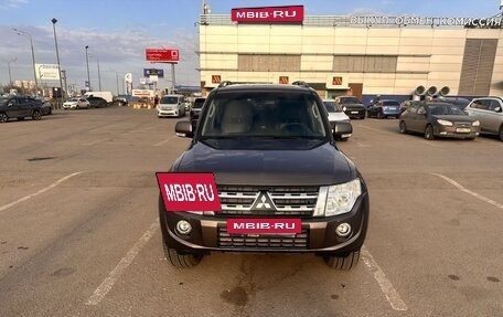 Mitsubishi Pajero IV, 2014 год, 2 490 000 рублей, 3 фотография
