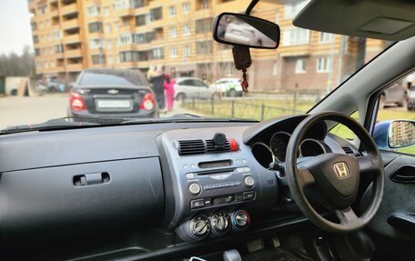 Honda Fit III, 2002 год, 298 000 рублей, 10 фотография