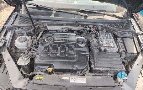 Volkswagen Passat B8 рестайлинг, 2018 год, 2 440 000 рублей, 15 фотография