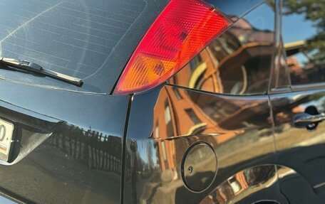 Ford Focus IV, 2001 год, 250 000 рублей, 36 фотография