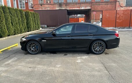 BMW 5 серия, 2011 год, 2 000 000 рублей, 3 фотография
