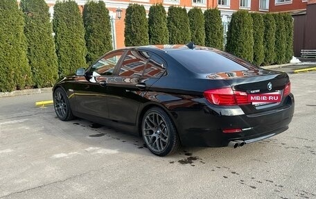 BMW 5 серия, 2011 год, 2 000 000 рублей, 4 фотография