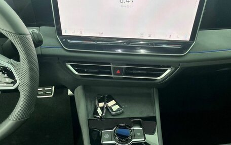 Volkswagen Tiguan, 2026 год, 4 940 000 рублей, 24 фотография