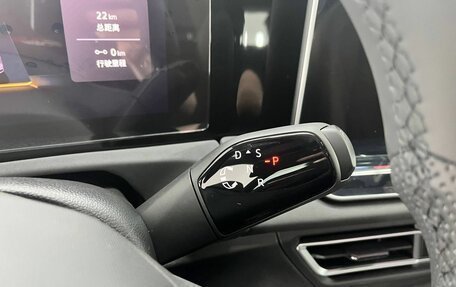 Volkswagen Tiguan, 2026 год, 4 940 000 рублей, 33 фотография