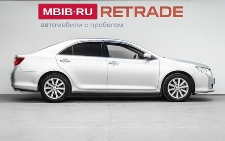 Toyota Camry, 2013 год, 1 650 000 рублей, 4 фотография