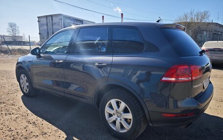 Volkswagen Touareg III, 2010 год, 1 600 000 рублей, 3 фотография