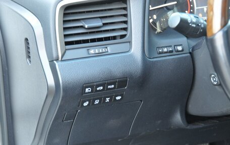 Lexus RX IV рестайлинг, 2019 год, 5 750 000 рублей, 17 фотография