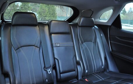 Lexus RX IV рестайлинг, 2019 год, 5 750 000 рублей, 11 фотография