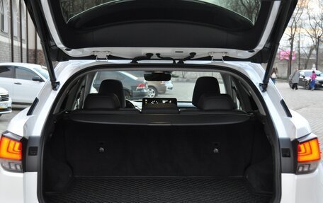 Lexus RX IV рестайлинг, 2019 год, 5 750 000 рублей, 14 фотография