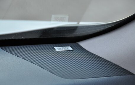 Lexus RX IV рестайлинг, 2019 год, 5 750 000 рублей, 20 фотография